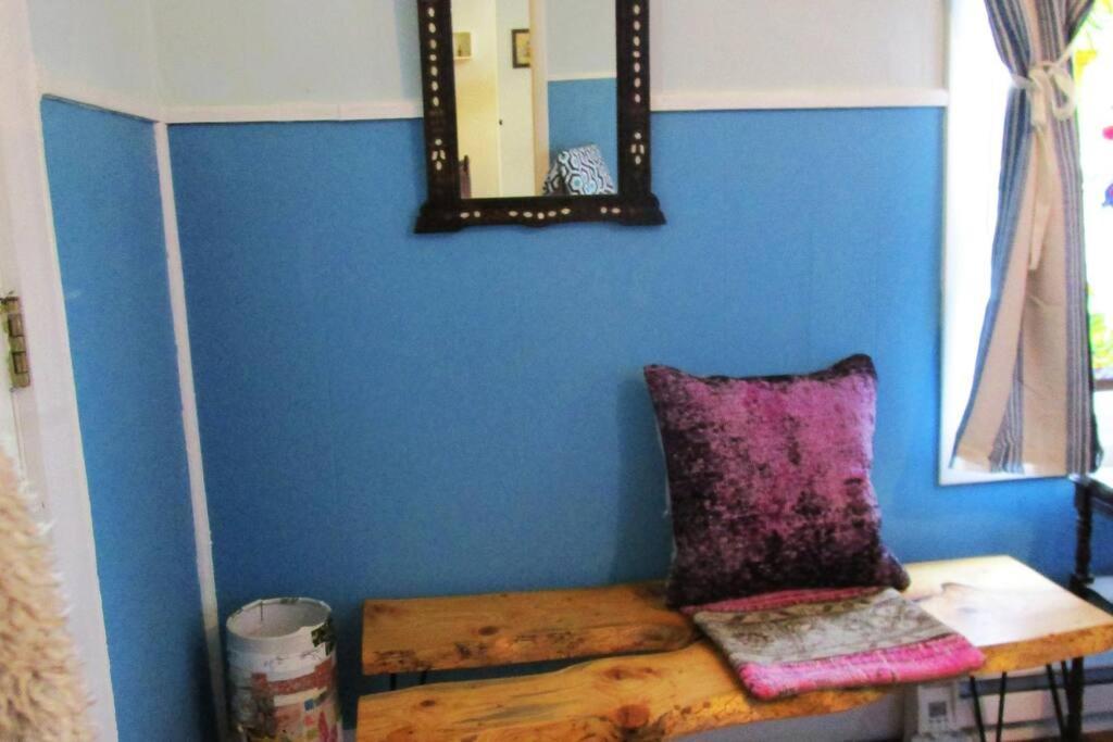 Boho-Chic Retreat - Unit 3 Apartment บลูมมิงตัน ภายนอก รูปภาพ